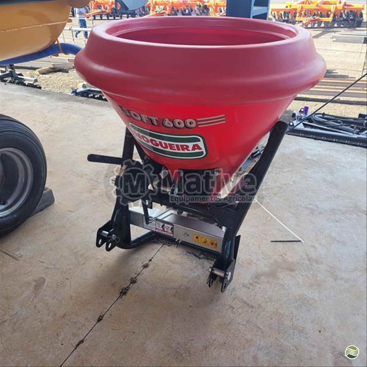 IMPLEMENTOS AGRICOLAS DISTRIBUIDOR FERTILIZANTES E SEMENTES DISCO Mative Equipamentos Agrícolas  MARTINOPOLIS SÃO PAULO SP